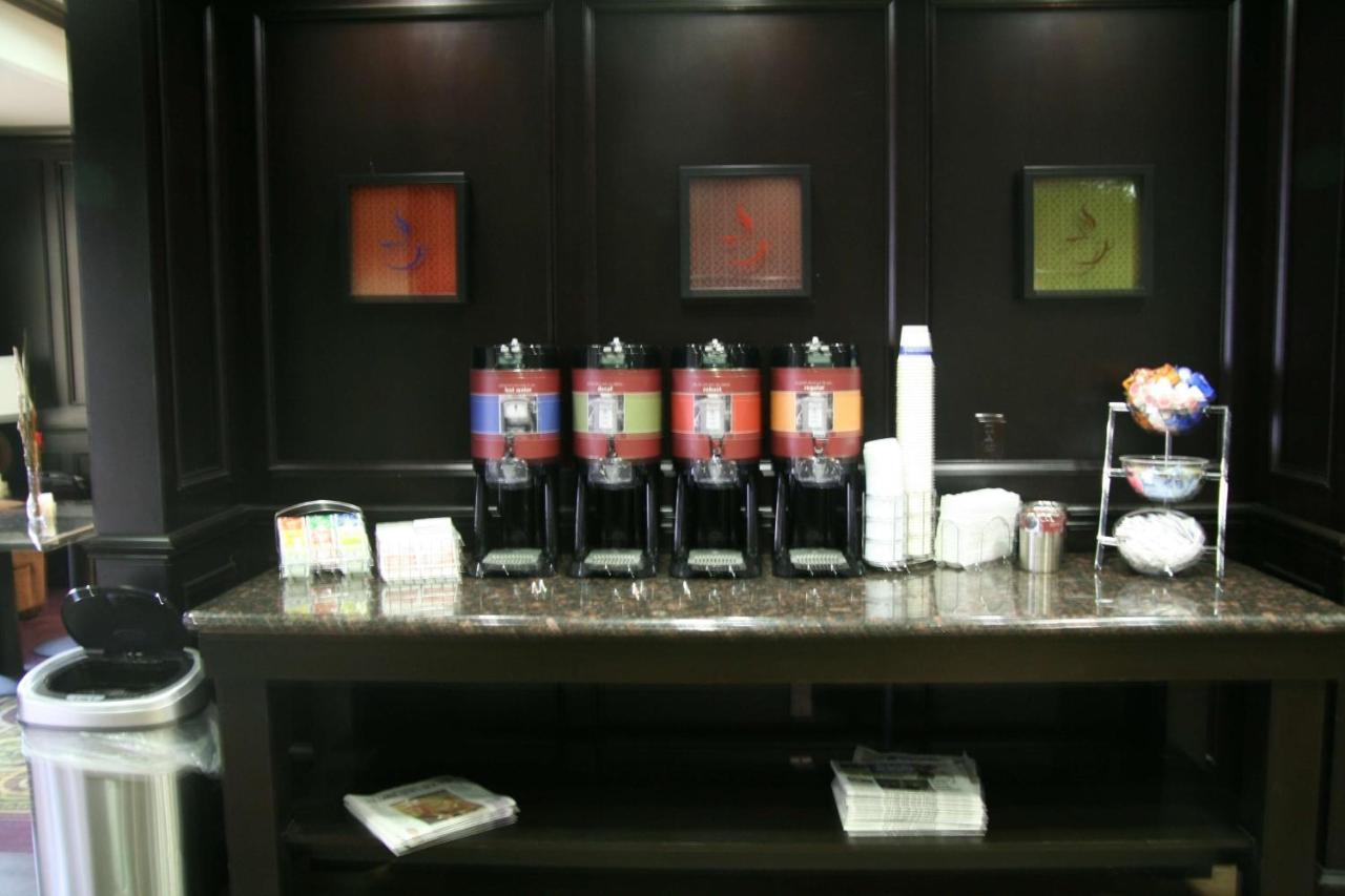 Hampton Inn Kilgore Екстериор снимка