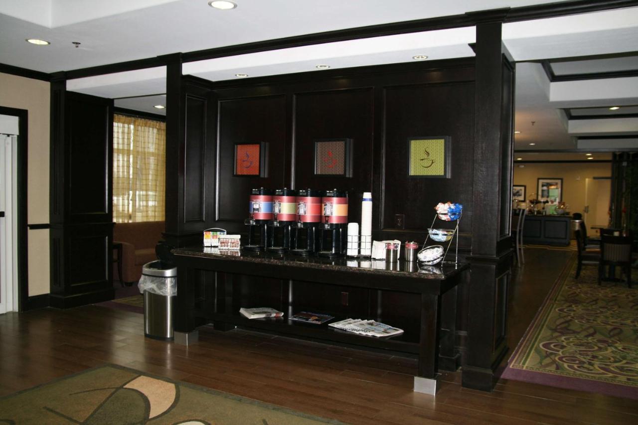 Hampton Inn Kilgore Екстериор снимка